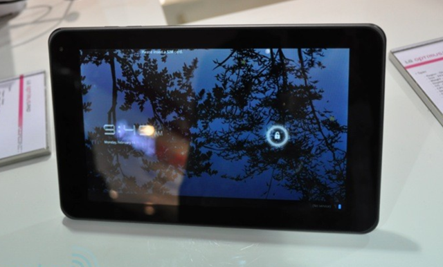 [MWC 2011] LG Optimus Pad เเท็บเลทจาก Google อีก 1 ตัว