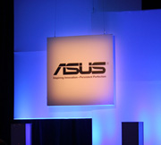 ASUS Eee Pad Transformer ขึ้นแท่นแท็บเล็ตที่ขายดีที่สุด (ที่ไม่ใช่ของ Apple)