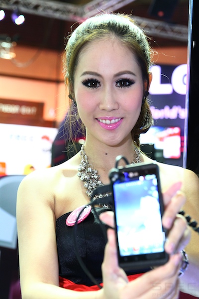 Thailand Mobile Expo Showcase 2011 Pretty1 7