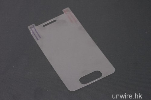 iphone-5-will-have-larger-display-and-wider-home-button-leaked-screen-protector-suggests