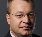 Elop กล่าว “เพราะการปรับแต่งนี่ล่ะ จะพา Android ลงเหว”