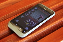 Review HTC Rhyme 18