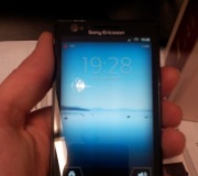 มาทีละรุ่น: เผยภาพสมาร์ทโฟน Sony Ericsson ลึกลับ คาดว่าเป็น Xperia Nypon