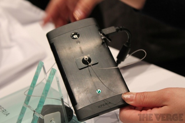 [CES 2012] เปิดตัว Xperia ION และ Xperia S : คู่หูสมาร์ทโฟน Sony แรกแห่งปี 2012 สเปคจัดเต็ม แต่ยังเป็น Gingerbread