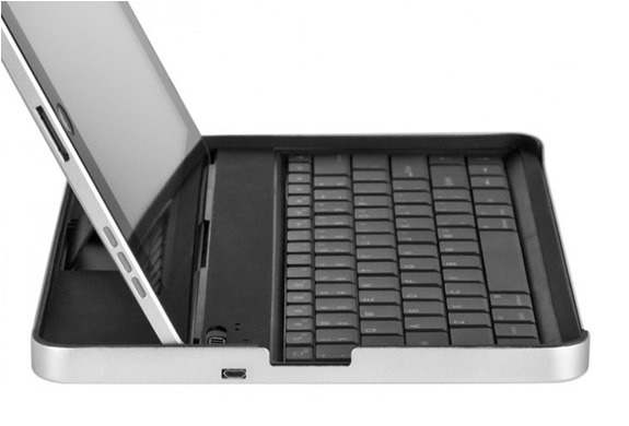 3-ipad-case-keyboard-by-zaggmate