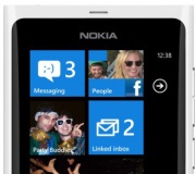Nokia เปิดตัว Nokia Lumia 800 สีขาว เตรียมวางขายในยุโรปเดือนนี้