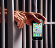 iPhone ขายได้ในคุกเป็นเเสน เพราะเล่นเน็ตเเละใช้ FaceTime คุยวาบหวิวกับสาวได้
