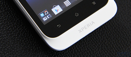 รีวิว Sony Xperia Tipo : สมาร์ทโฟนรุ่นเล็กสำหรับคนรักความเป็น Sony