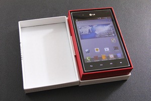 LG Optimus VU Review 002