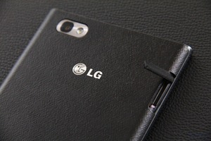 LG Optimus VU Review 023