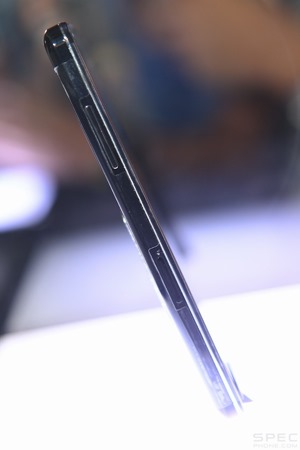 Nexus 4 Hands-on 040