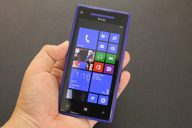 HTC 8X Review 004