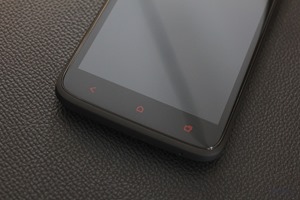 HTC One X  Review 002