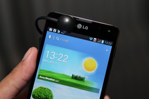 LG-Optimus-G-Hands-on-SpecPhone 038