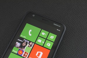 Nokia Lumia 620 Review 006