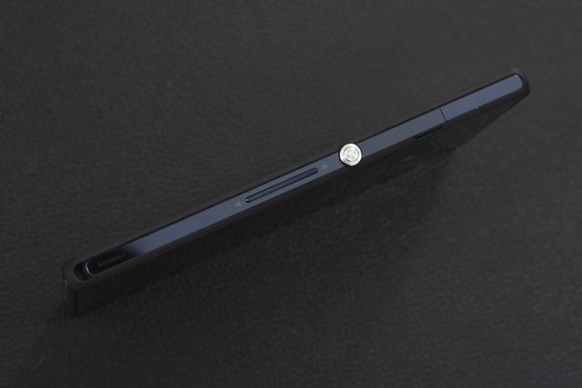 Sony Xperia Z Review 011