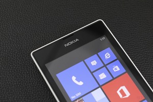Nokia Lumia 720 & 520 Review 016