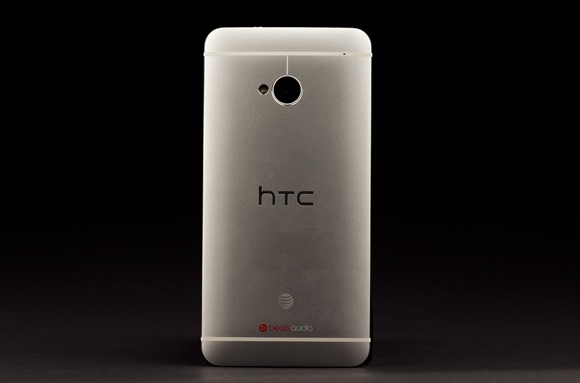 htc-one-back