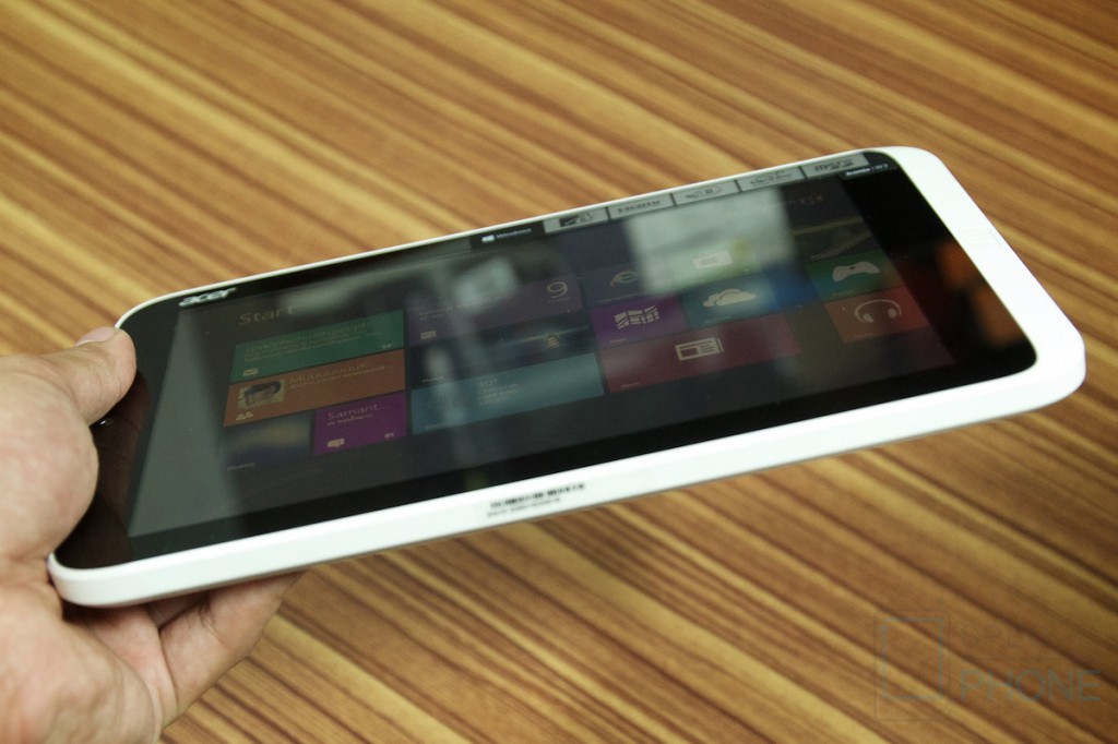 Acer Iconia W3 Review Specphone 007