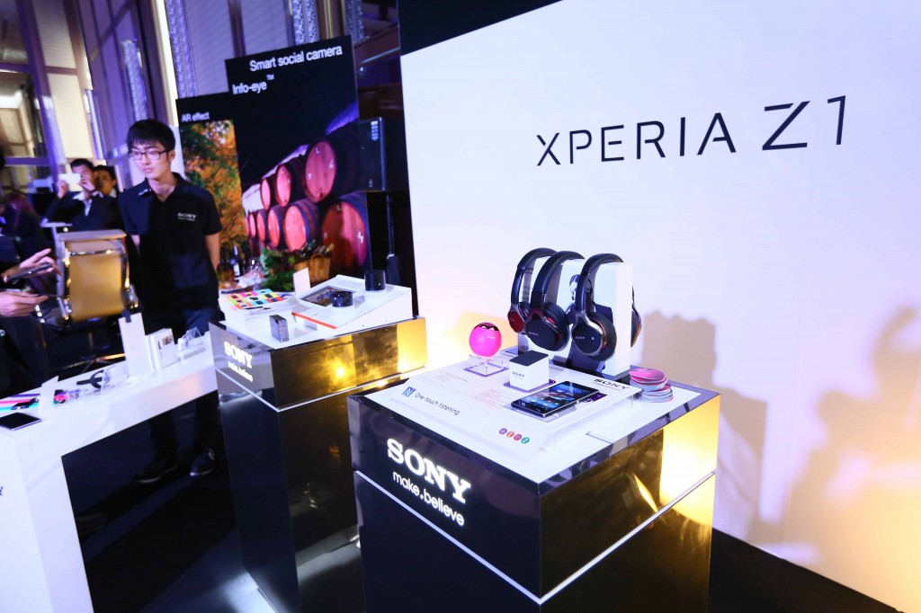 Pic Xperia Z1 Press Con 08