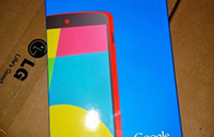 ไม่ใช่ข่าวลือ Nexus 5 เครื่องสีแดงมีอยู่จริง พร้อมจำหน่ายเร็วๆ นี้