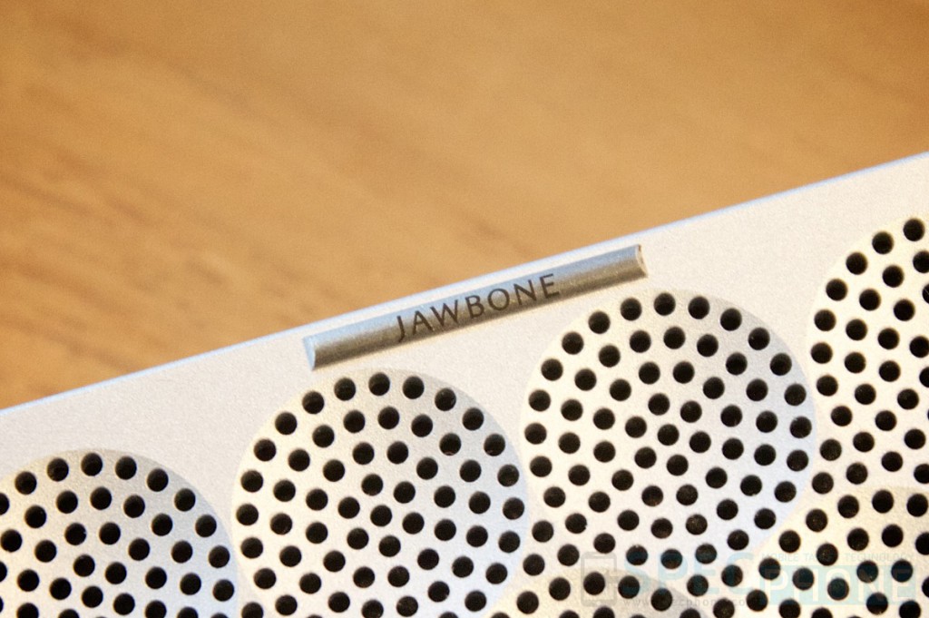 Review Jawbone Mini Jambox SpecPhone 006