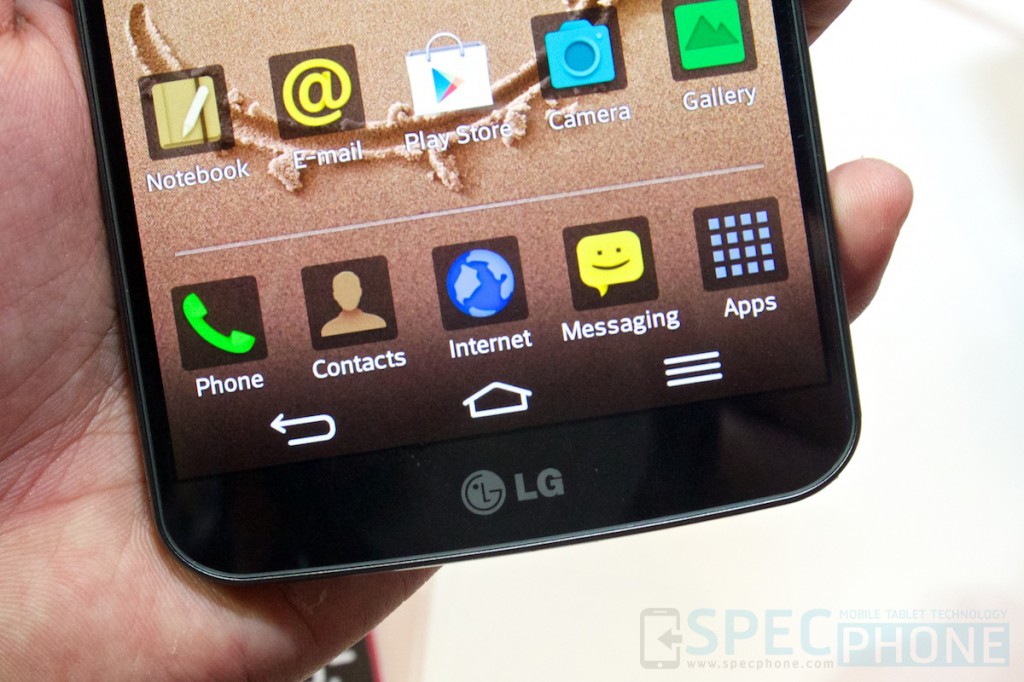 Hands on LG G Flex TME 2014 SpecPhone 003