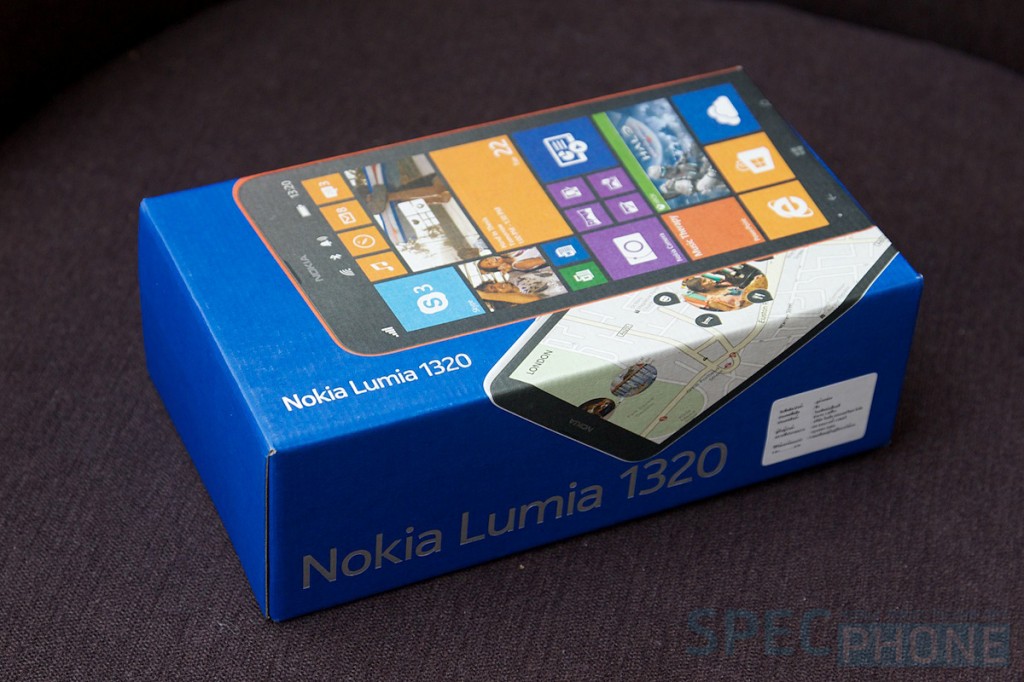 Review Nokia Lumia 1320 SpecPhone 001