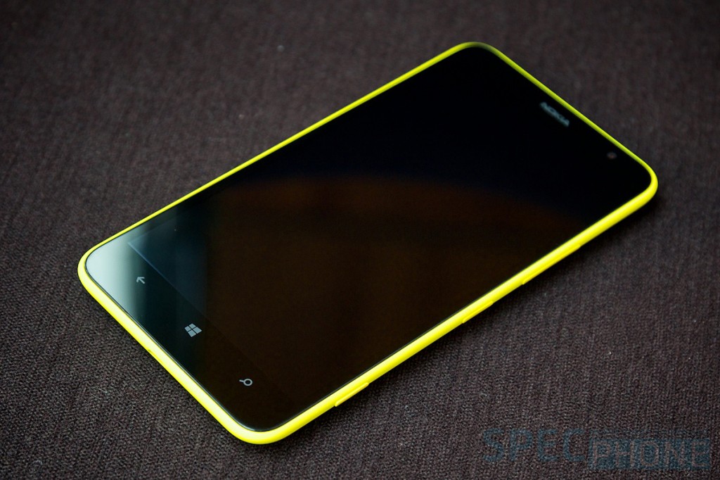 Review Nokia Lumia 1320 SpecPhone 005