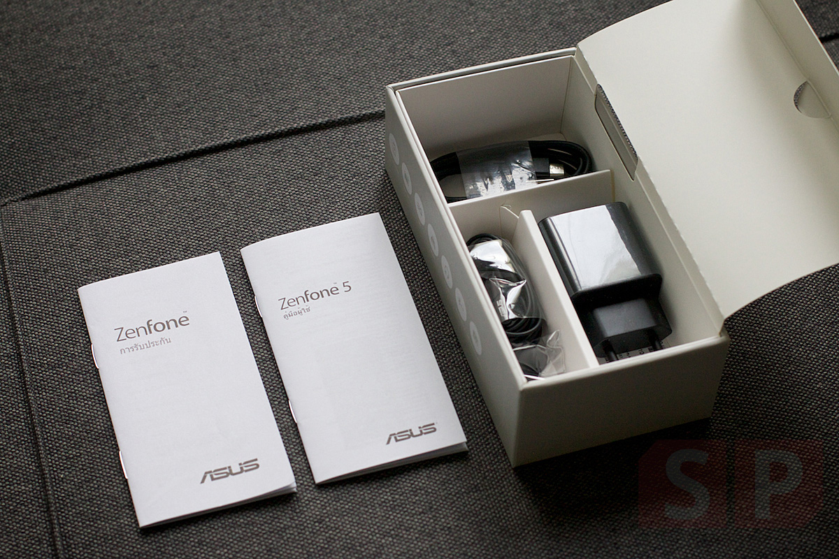 Review Asus Zenfone 5 SpecPhone 006