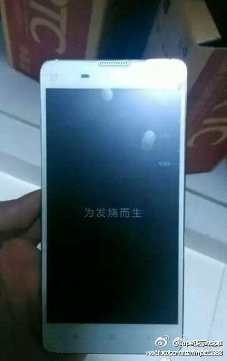 Xiaomi-Mi3S-Android-KitKat-S801-01