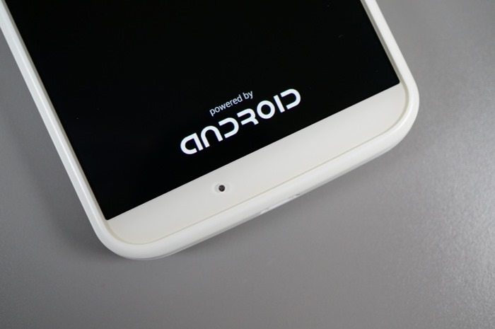 moto x powered by android 4 thumb