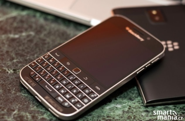 Images-of-the-BlackBerry-Classic (4)