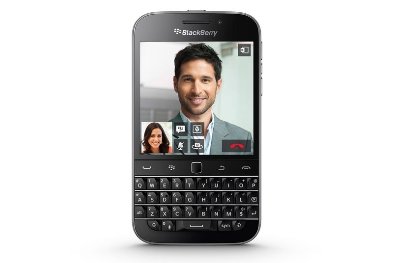 BlackBerry เปิดตัว Classic อย่างเป็นทางการสำหรับผู้ชอบแป้นพิมพ์ QWERTY