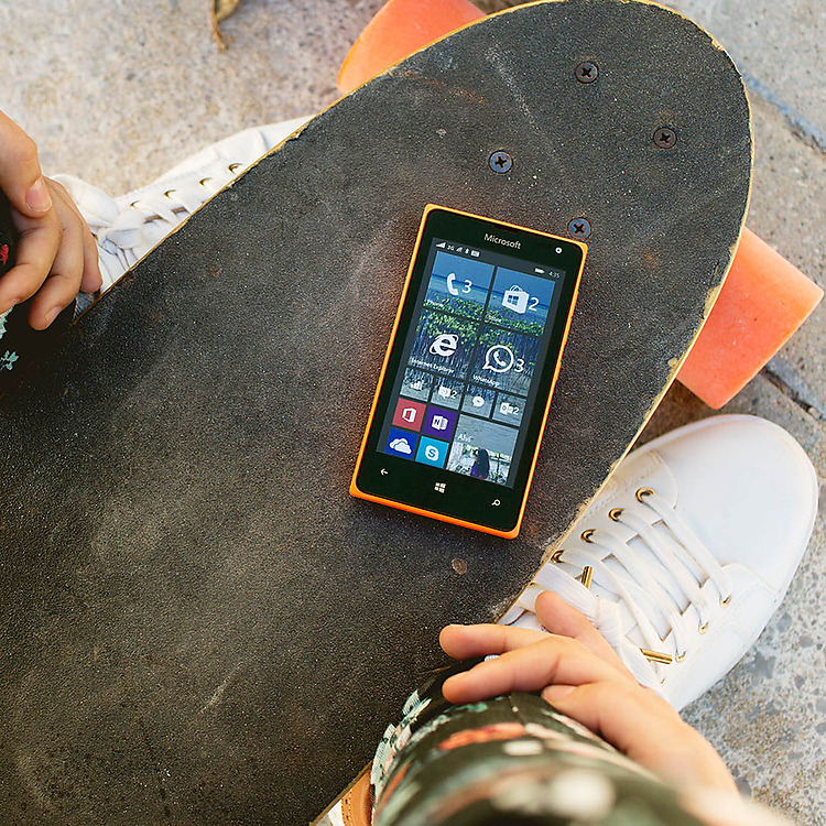 Lumia 435 Homescreen jpg
