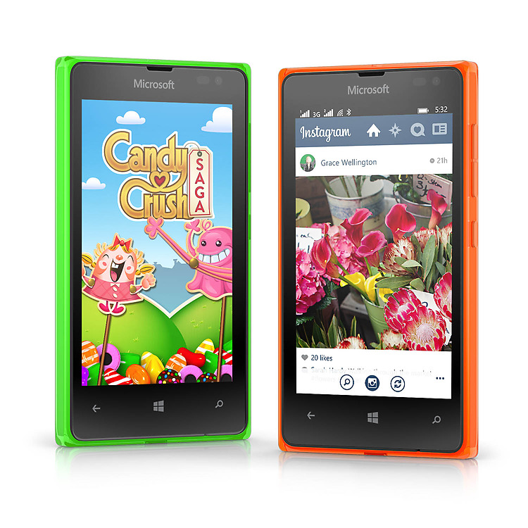 Nokia Lumia 5323