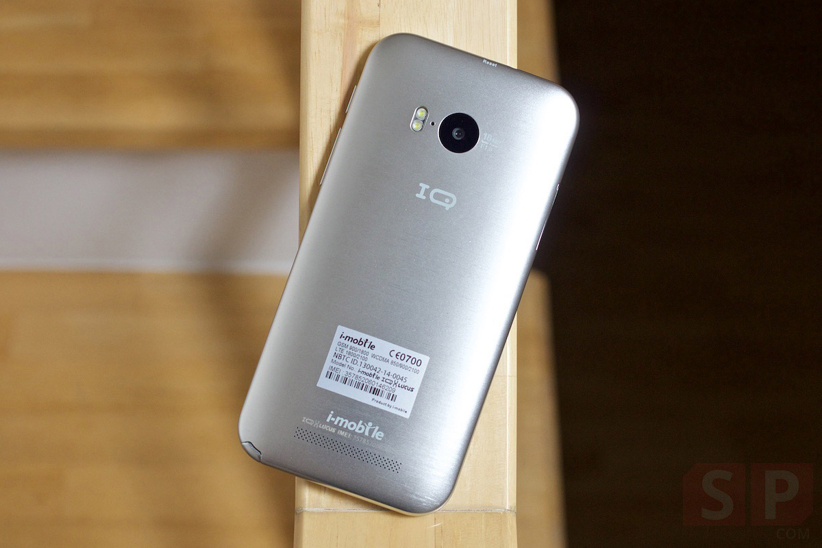 Review i mobile IQ X Lucus SpecPhone 013