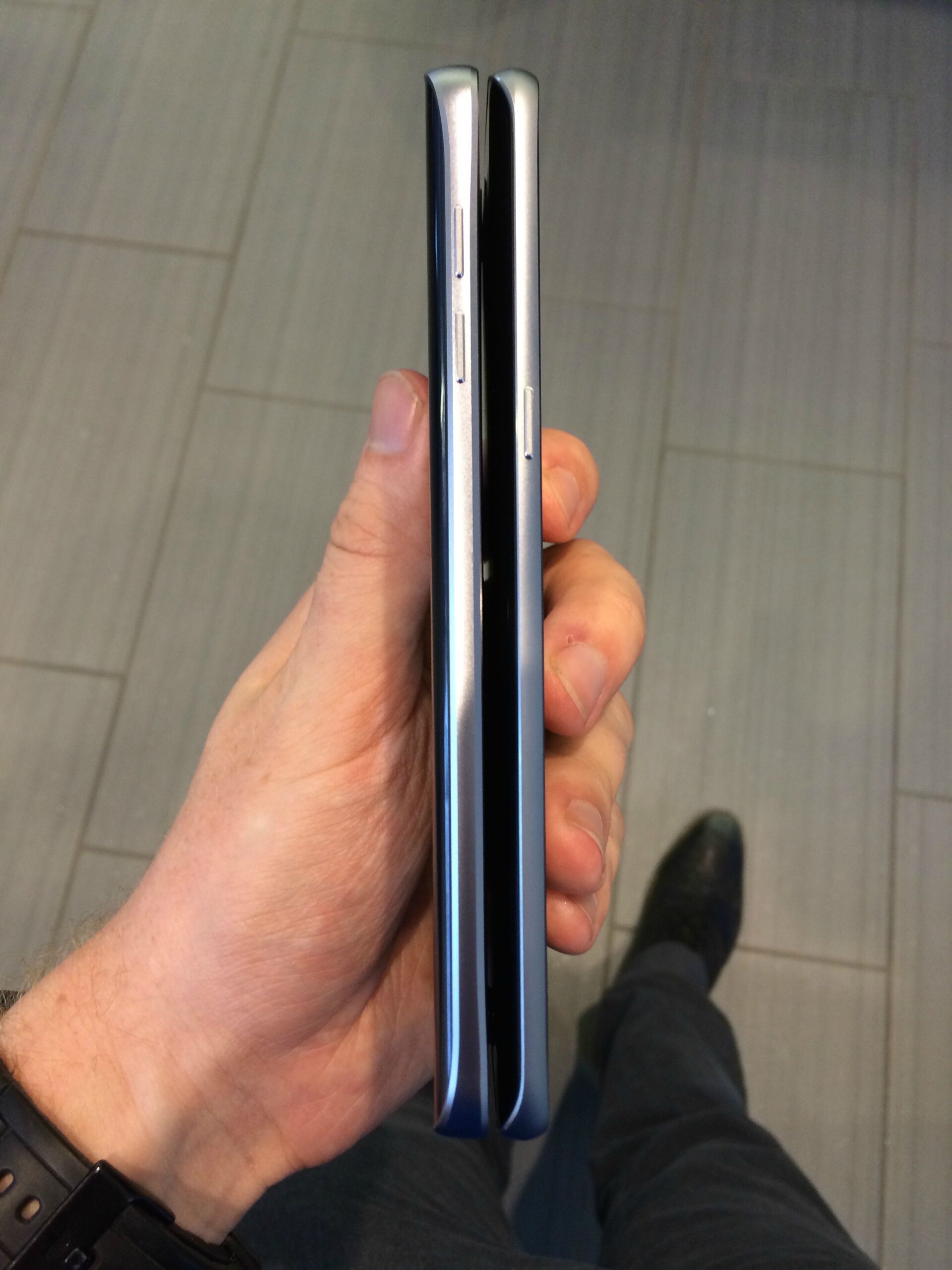 เห็นหมดแล้ว Samsung Galaxy Note 5 คราวนี้มาทั้งกล่อง ทั้งตัวเครื่องแบบชัดเจนเลยนะครับแหม่!!!