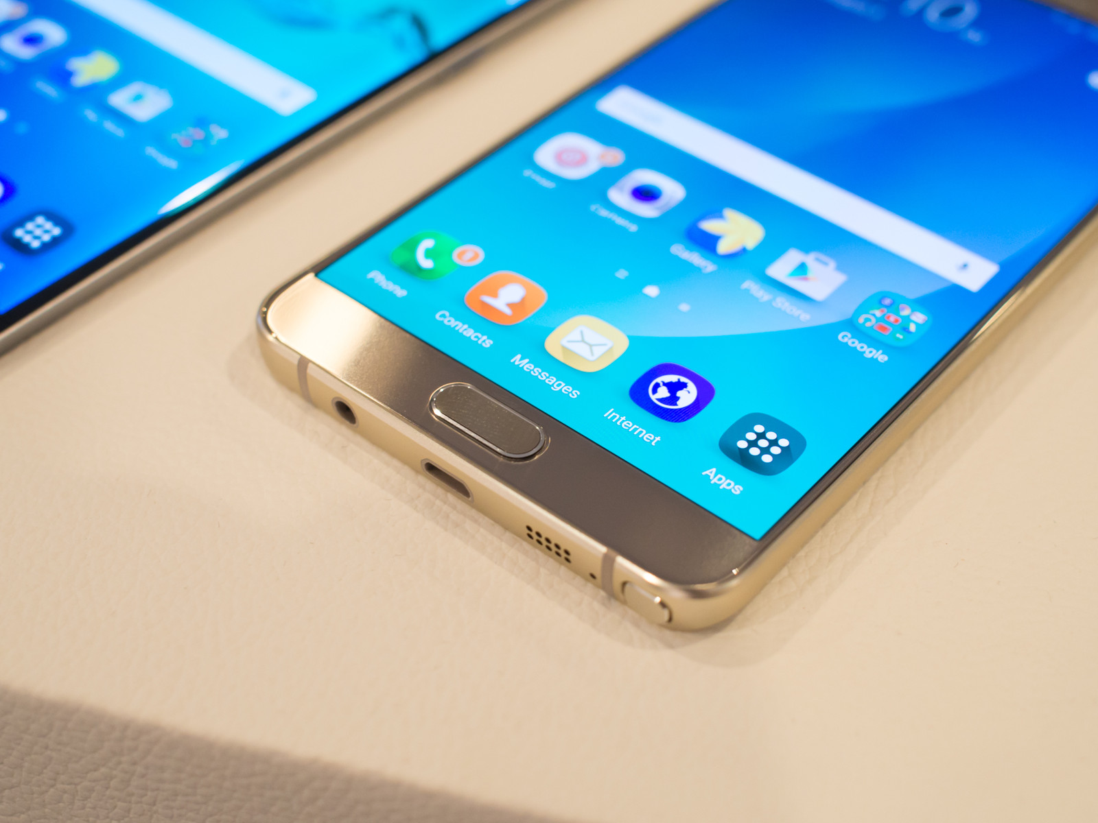 ข่าวลือมาอีกแล้ว!! Samsung Galaxy Note 5 จะวางจำหน่ายในยุโรปต้นปี 2016