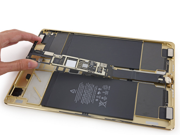 Apple iPad Pro teardown by iFixit 6