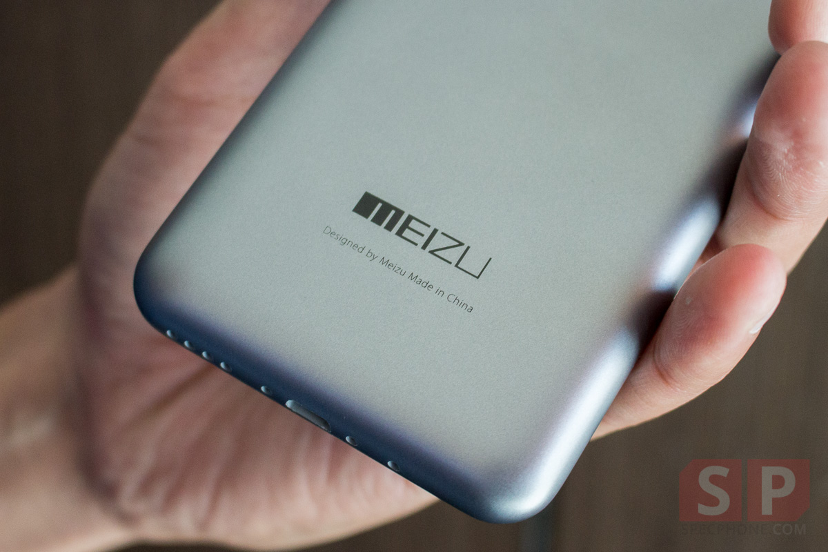 Hands on Meizu M2 SpecPhone 010