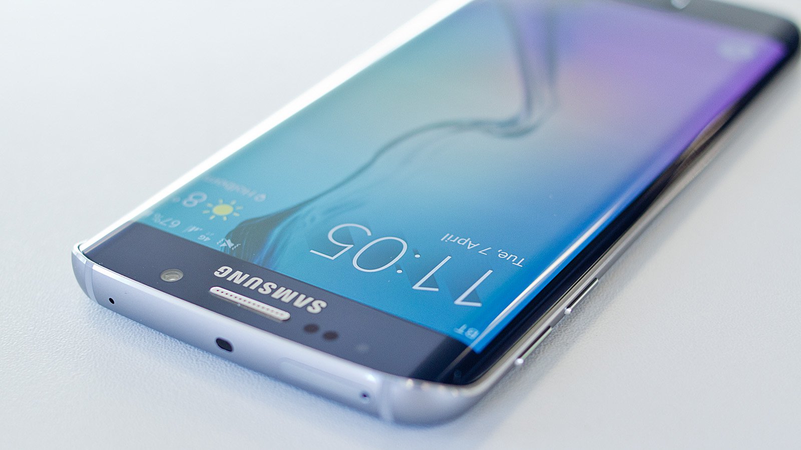จะเยอะไปไหน !!! มีข่าวลือออกมาว่า Galaxy S7 สมาร์ทโฟนเรือธงรุ่นต่อไปของ Samsung จะมีมาให้เลือกไม่น้อยกว่า 4 แบบ !!!