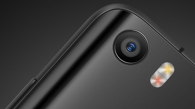 [มีคลิป] Xiaomi โชว์กล้องกันสั่นแบบ 4 แกนใน Xiaomi Mi 5 เทียบกับ OIS ใน iPhone 6s!!