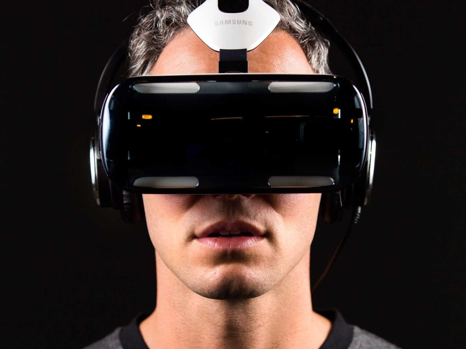 Шлемы виртуальной реальности для пк купить. Виар очки самсунг. Huawei vr2 HMD. Samsung Gear VR (smr322). Виртуальная реальность (Virtual reality, VR).