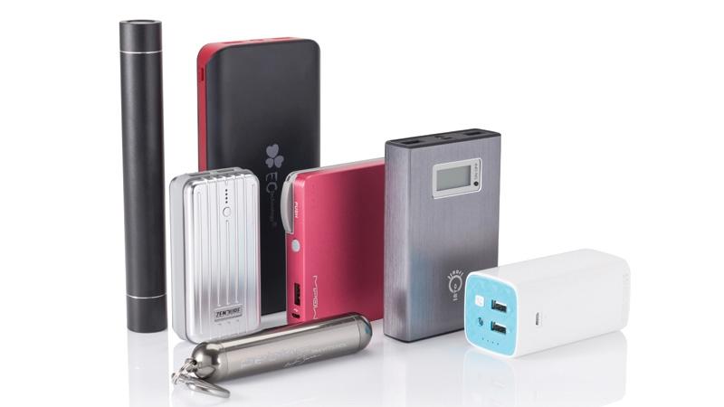 Choose the right power bank for your phone - The Economic ...