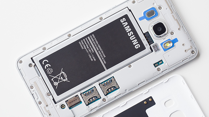 อึดขึ้นมาก !! ผลทดสอบแบตเตอรี่ของ Samsung Galaxy J5 (2016) และ J7 (2016) แซงนำรุ่นพี่ Galaxy S7