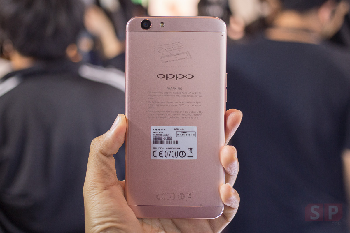 Hands-on-OPPO-F1s-SpecPhone-006