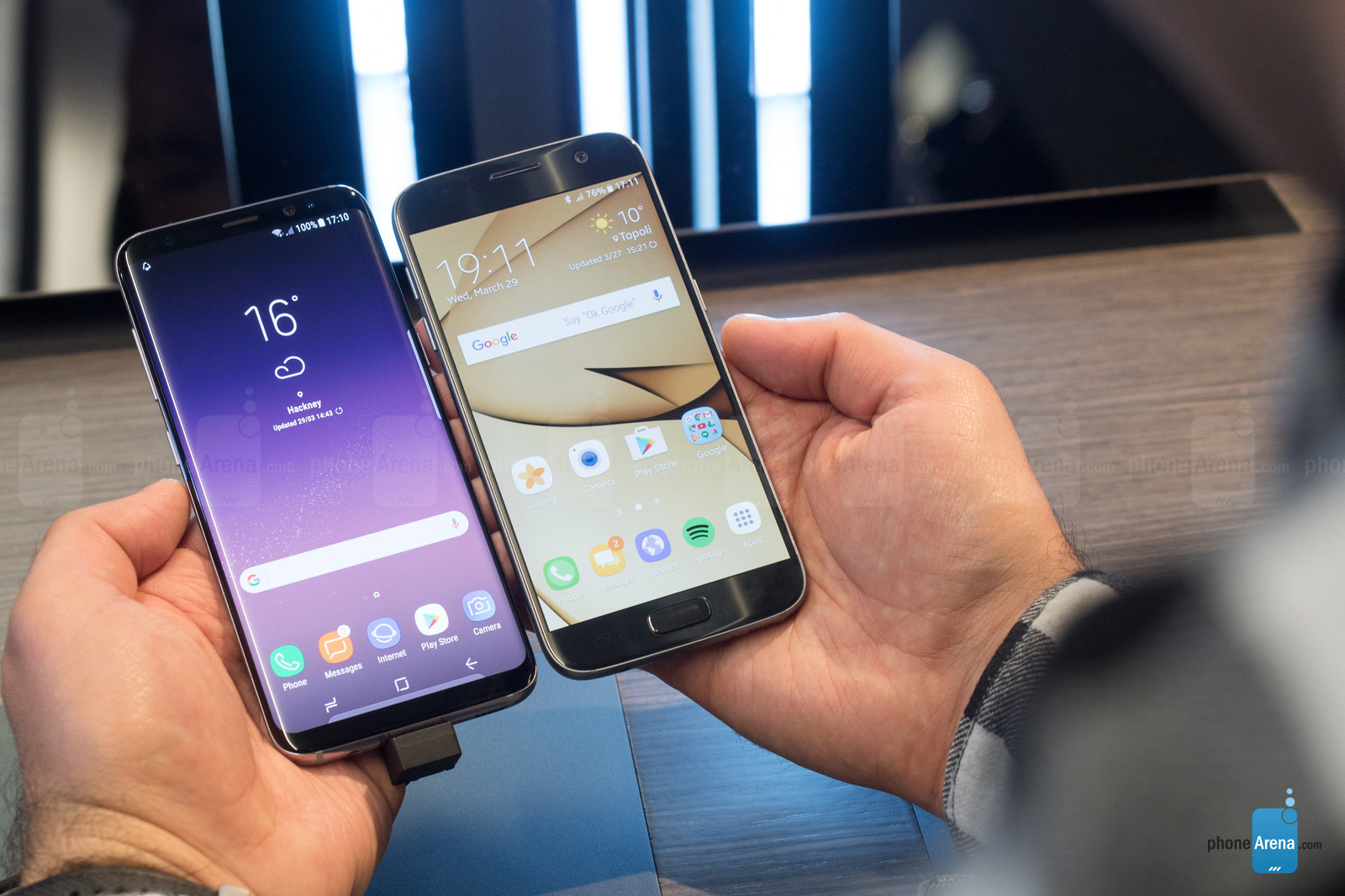 Samsung-Galaxy-S8-vs-Galaxy-S71