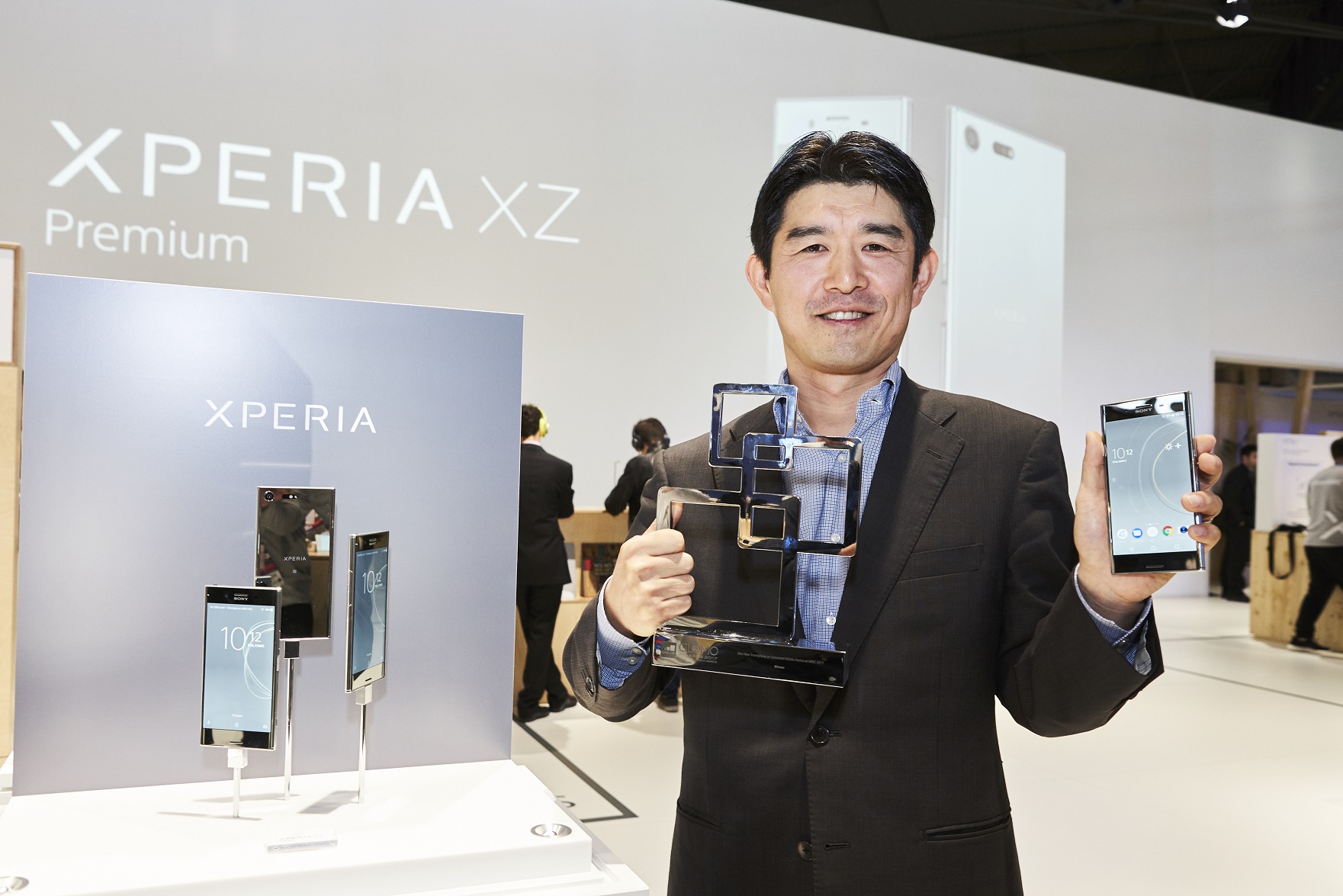 Xperia XZ Premium ได้รับการยกย่องให้เป็น “สมาร์ทโฟนรุ่นใหม่ที่ดีที่สุดในงาน MWC 2017″