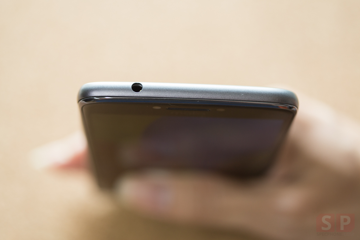 Review-Review-Moto-E4-Plus-SpecPhone-6